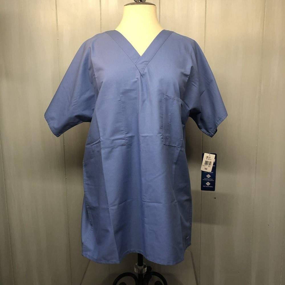 Landau Essentials Unisex Relaxed Fit 1-Pocket V-Neck Scrub Top 7502 TMD Blue